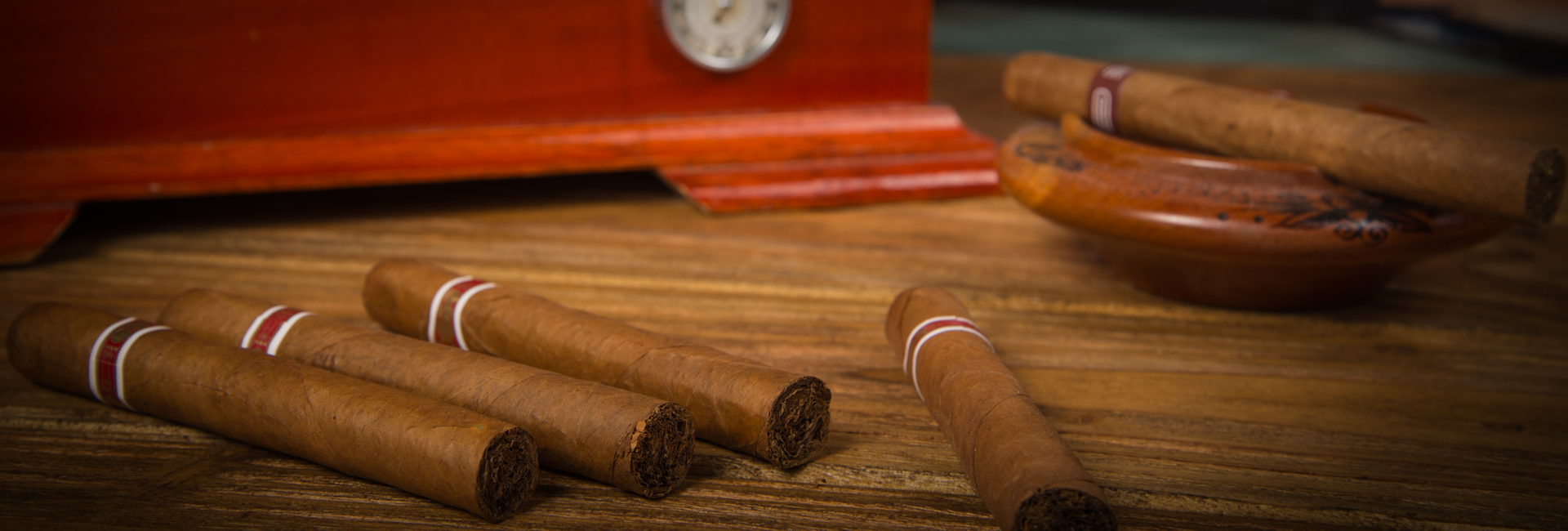 Multiple Cigars With Humidor